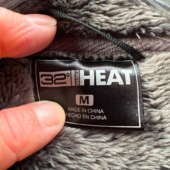 NWOT 32 DEGREES HEAT PLUSH ZIP UP JACKET/COAT. Rich, Gray w pockets Size M - Picture 6 of 9